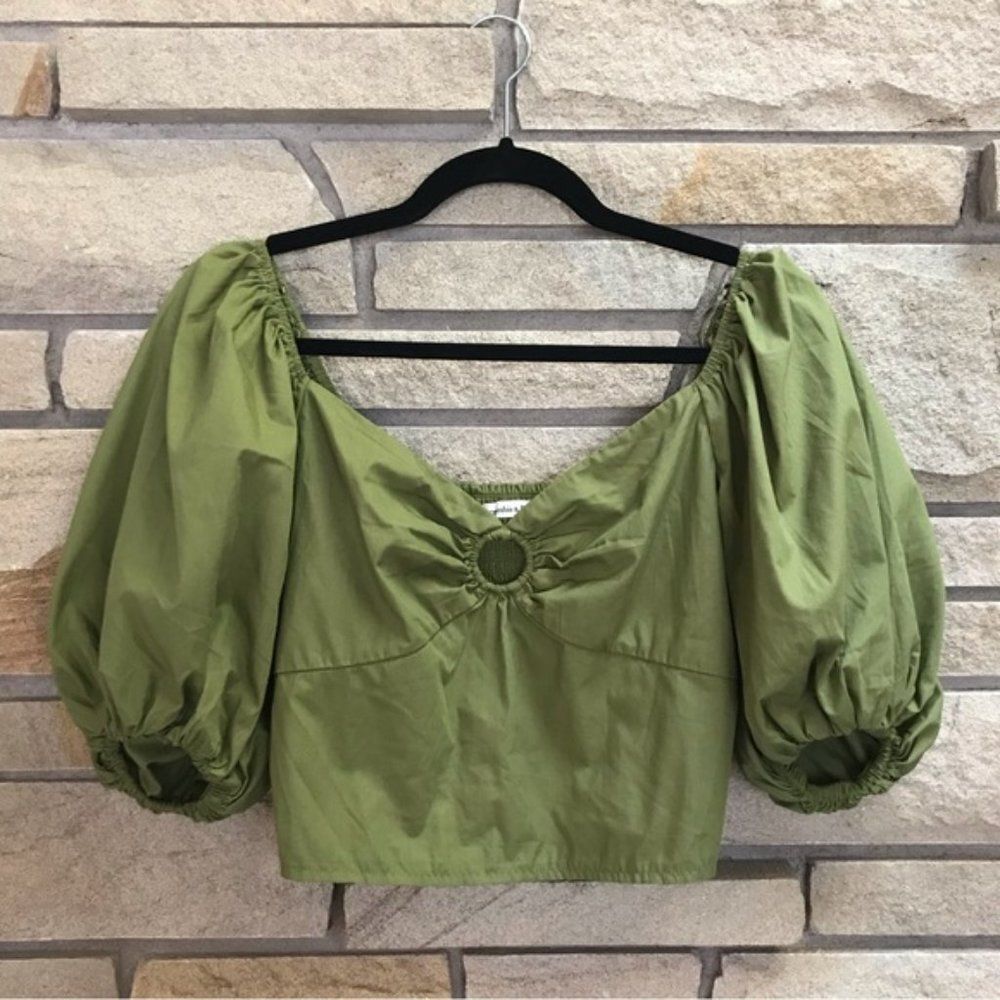 Abercrombie & Fitch Puff Sleeve Poplin O-Ring Top in Green Small - Picture 2 of 10